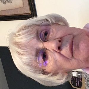 Meet your Posher, Anne